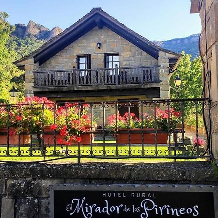 Hotel Rural El Mirador De Los Pirineos Santa Cruz De La Seros Luaran gambar